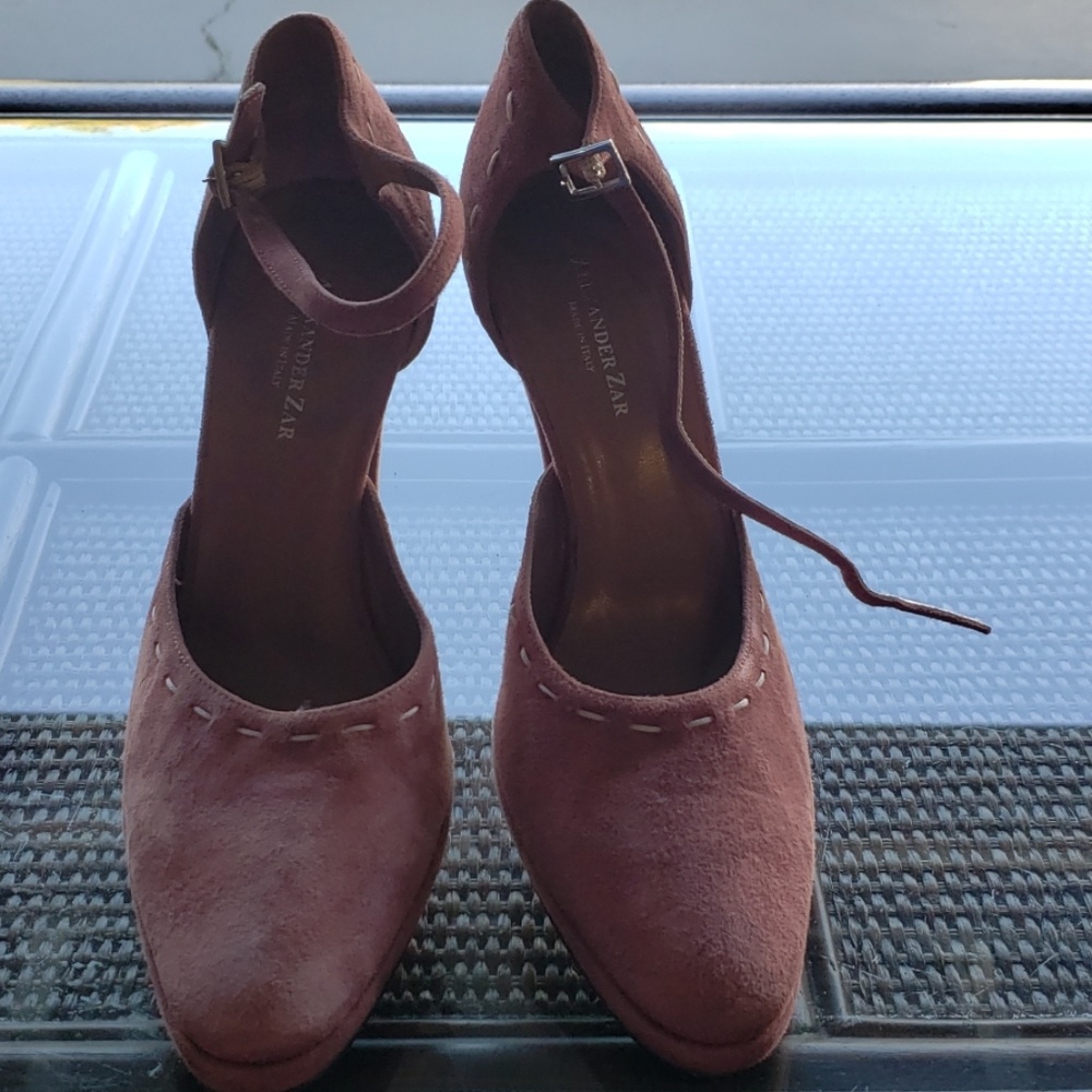 Alexander zar heels,Rose color